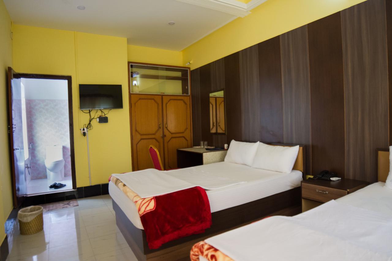 Galaxy Guest House Bhairāhawā Екстериор снимка